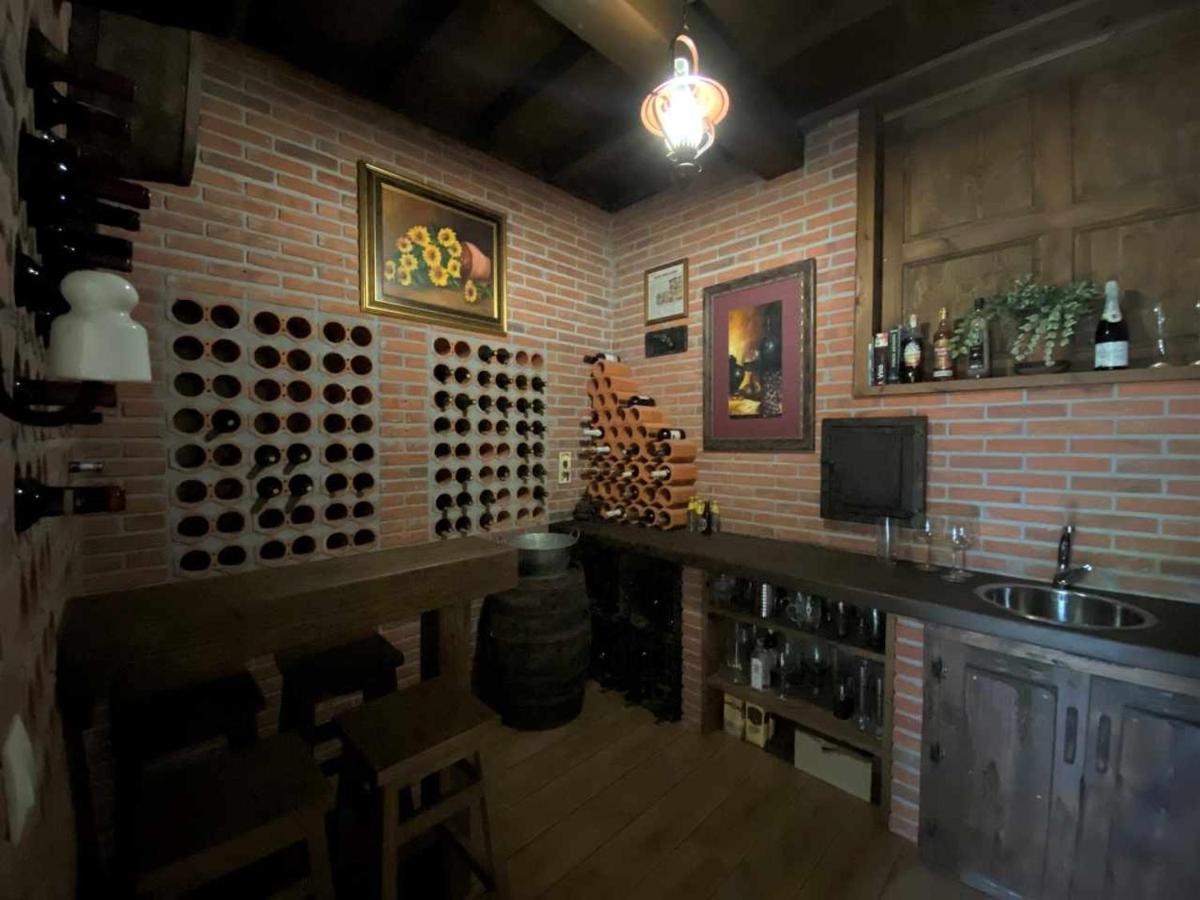 Casa De Los Carpinteros Arriondas Exterior foto